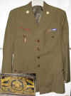 Uniform-LeadersJacket-1940s-2.jpg (63948 bytes)